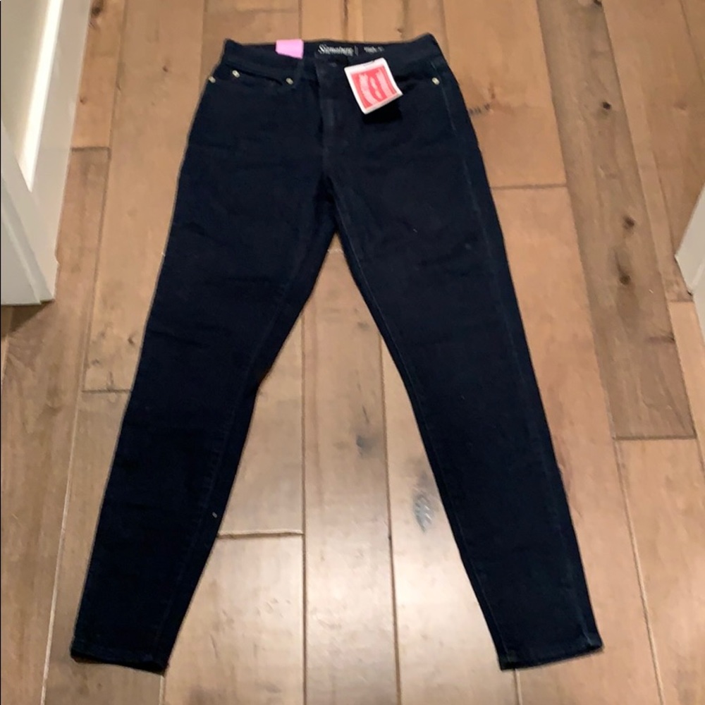 Signature by Levi Strauss jeans